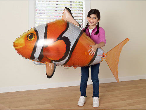 New Damaged Box Air Swimmers Remote Control Flying Clownfish 