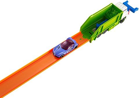 Hot Wheels Zombie Attack Track Set 